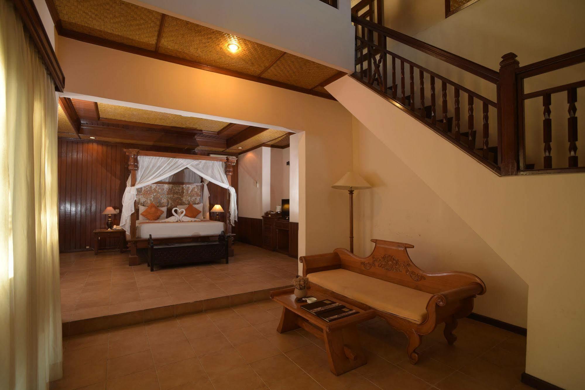 Sri Phala Resort & Villa Sanur  Exterior photo